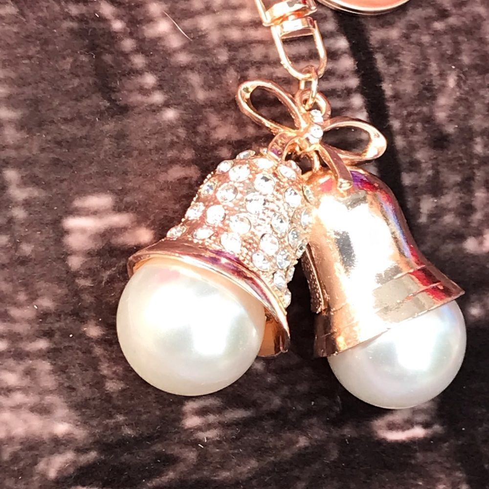‎Christmas Bells Keychain - Picture 3 of 7